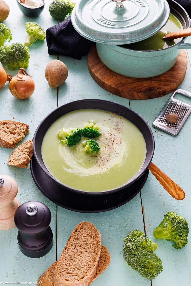 Brokkoli Suppe – einfach & schnell
