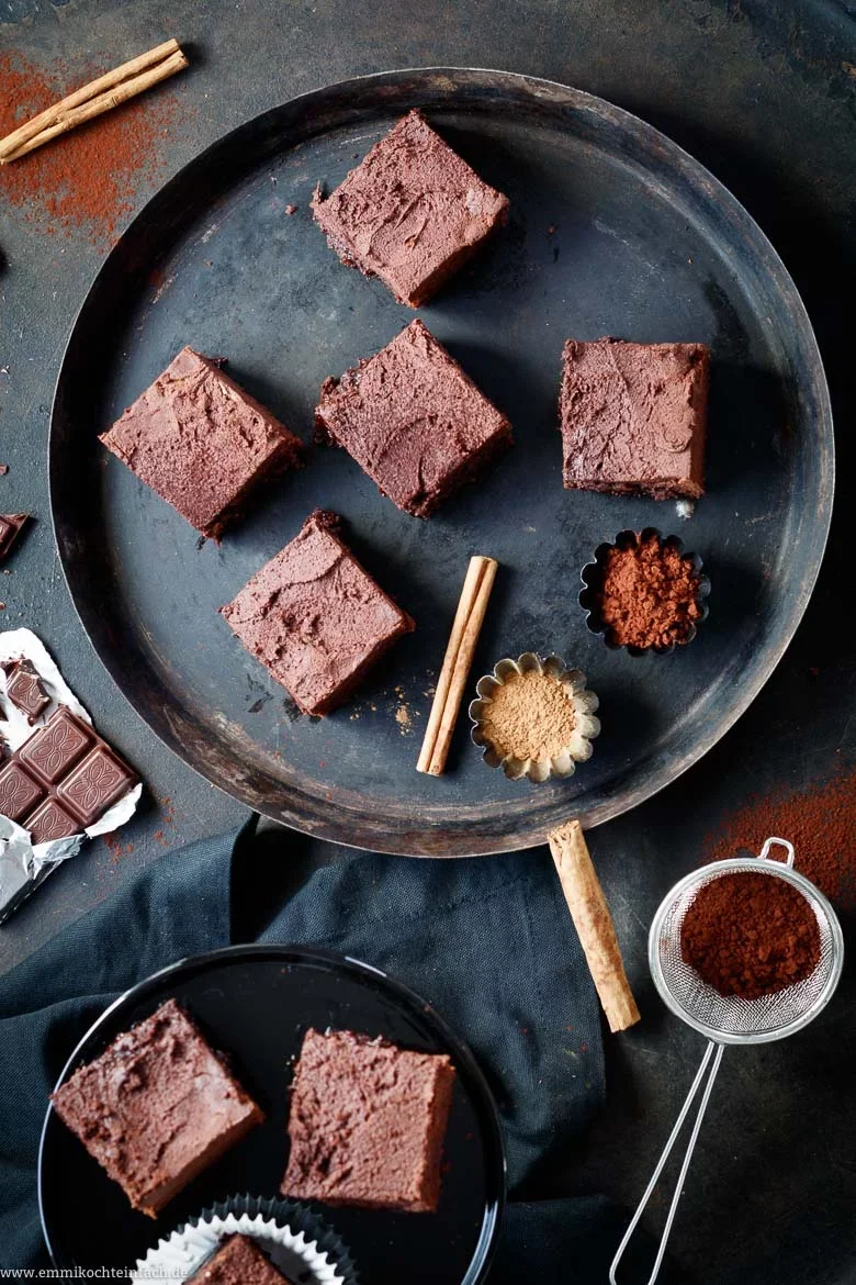 Brownies mit Zimt-Kakao-Frosting - www.emmikochteinfach.de