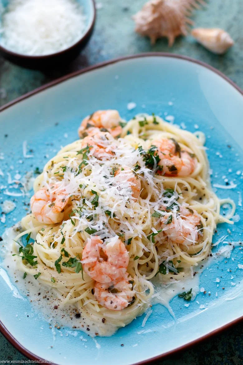 Capellini mit Garnele in Zitronen-Sahnesosse - www.emmikochteinfach.de