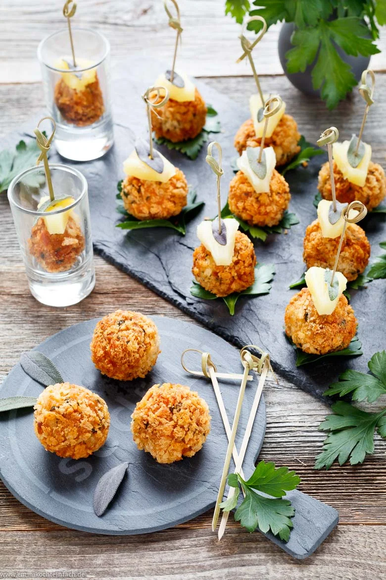 Curry Hähnchen Bällchen – schnelles Fingerfood