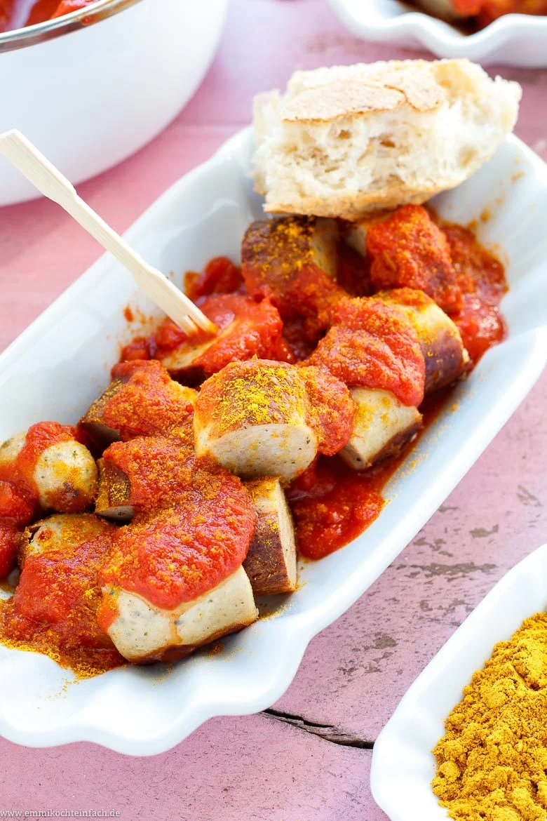 Currywurst-Soße – Currywurst selber machen