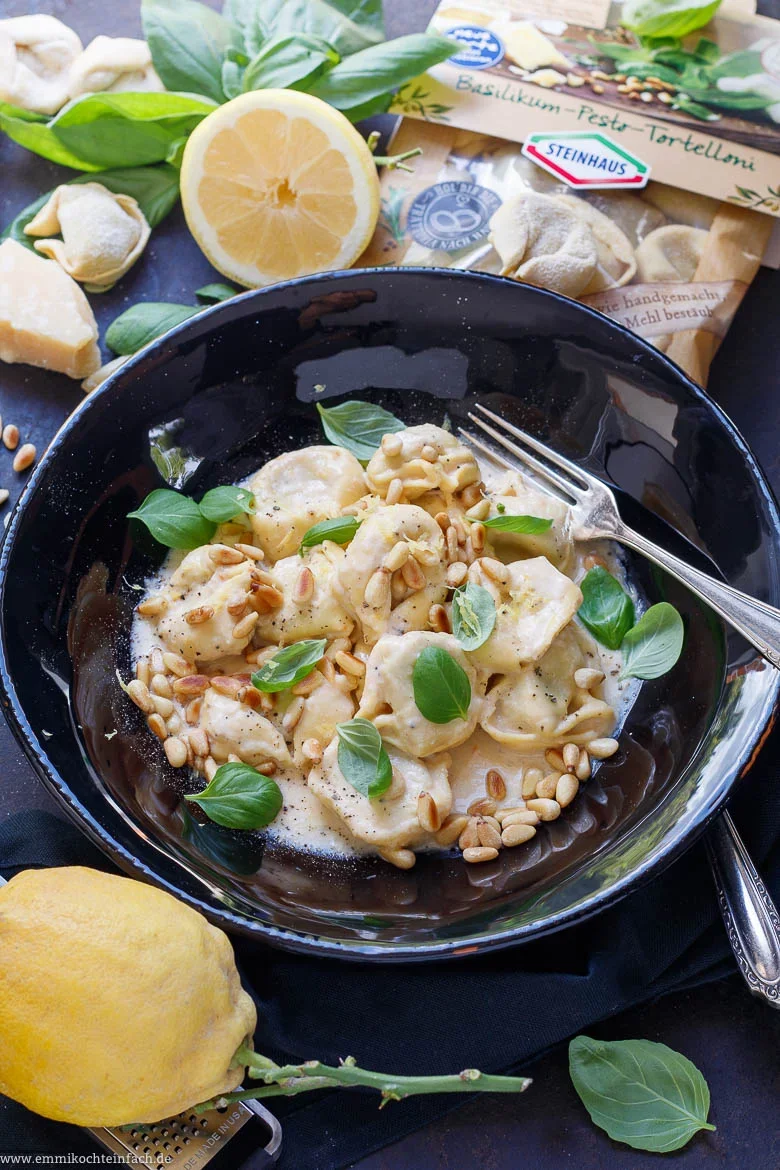 Die schnelle Pasta mit dem Zitronengeschmack aus dem Kühlregal - www.emmikochteinfach.de