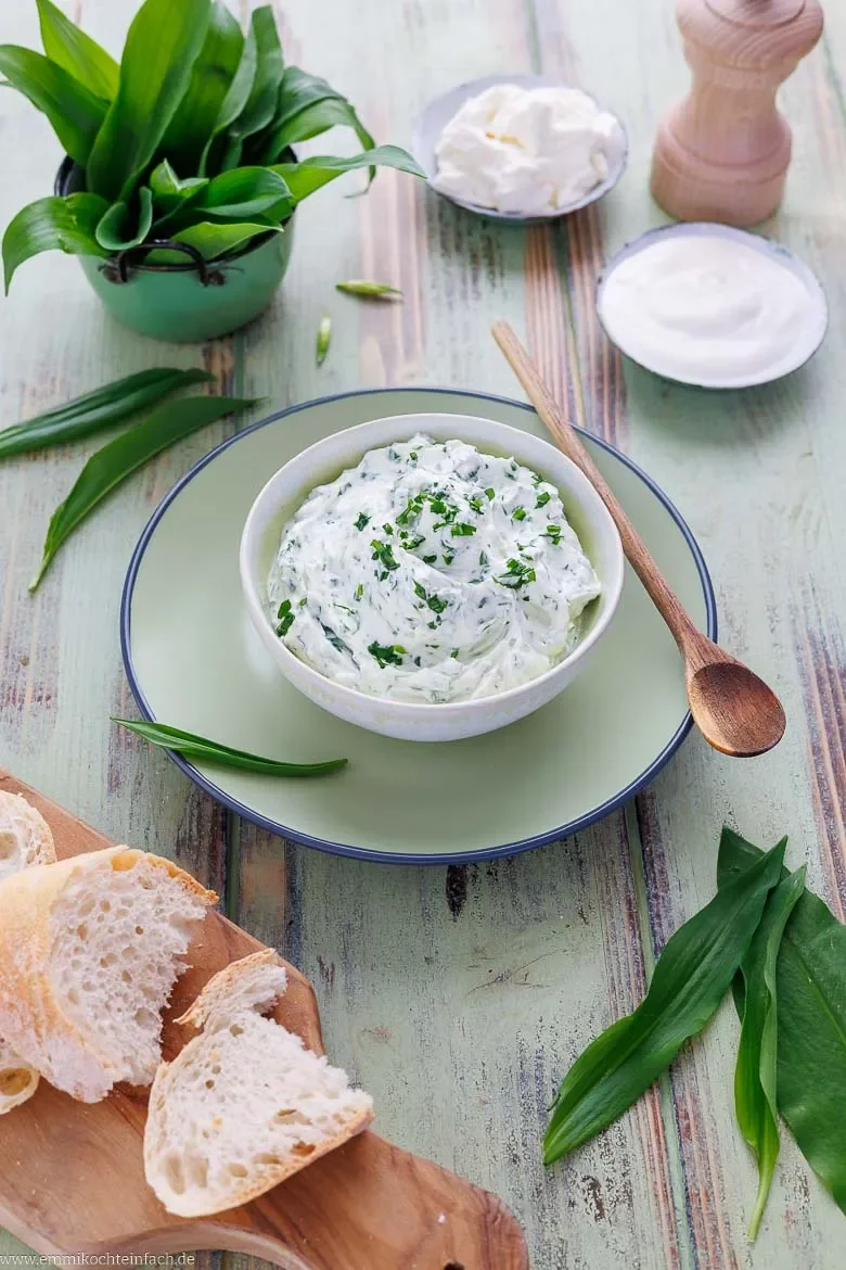 Dip-Rezept mit frischem Bärlauch