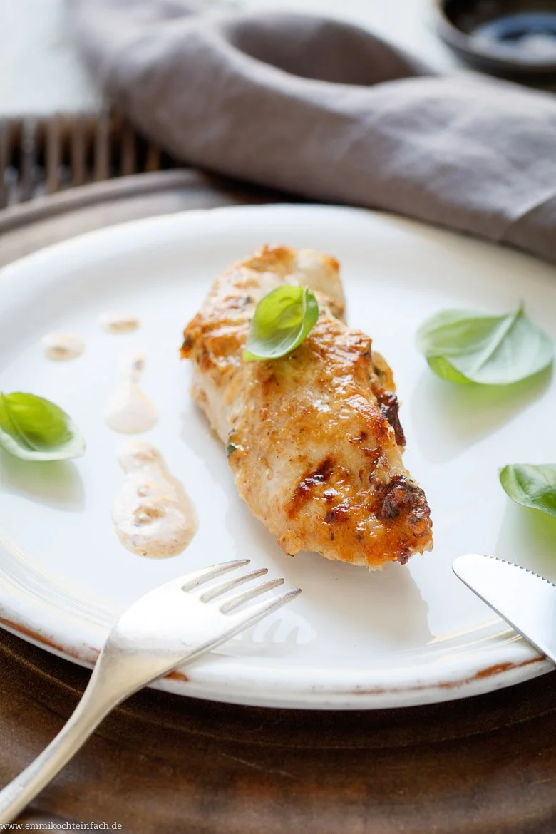 Ein sahniges Ofengericht mit Hähnchenbrustfilets - www.emmikochteinfach.de