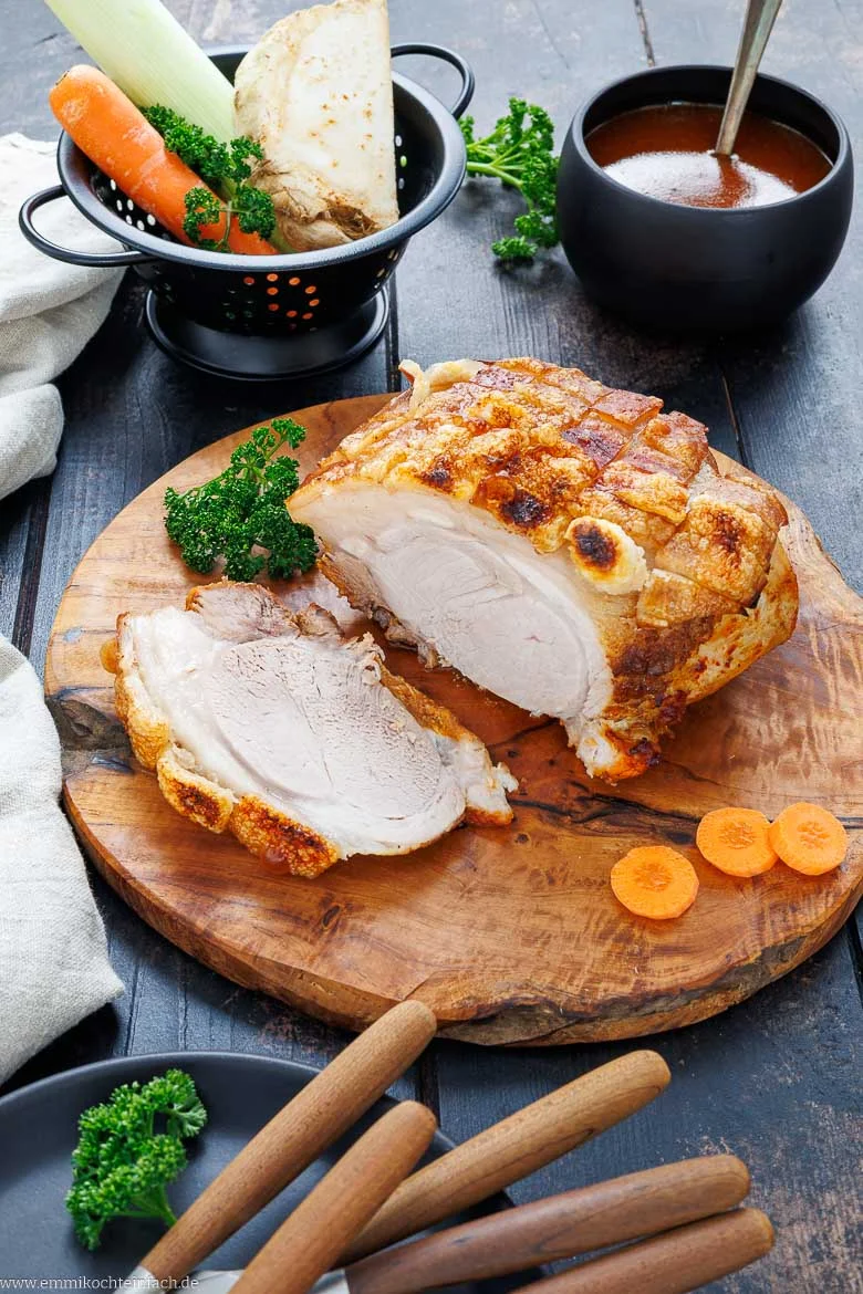 Krustenbraten im Backofen – einfach und knusprig