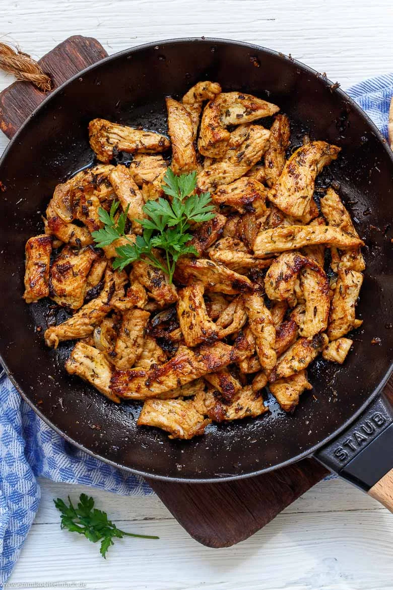 Einfaches Gyrospfannen Rezept - www.emmikochteinfach.de