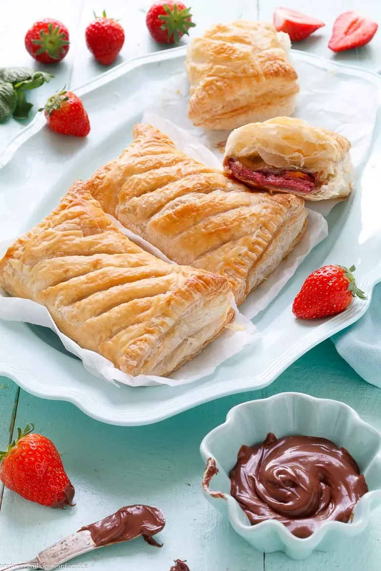 Blätterteig mit Erdbeeren und Nuss-Nougat-Creme