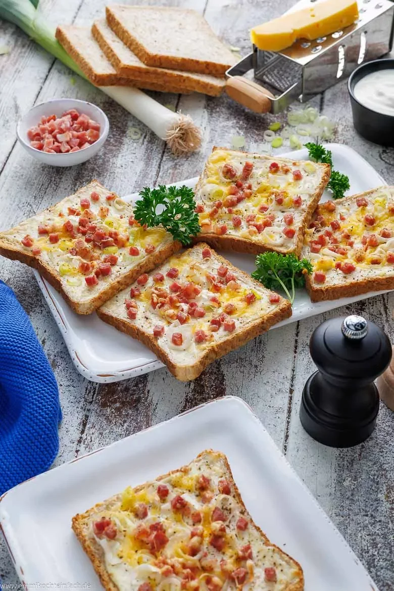 Flammkuchen-Toast-Variationen