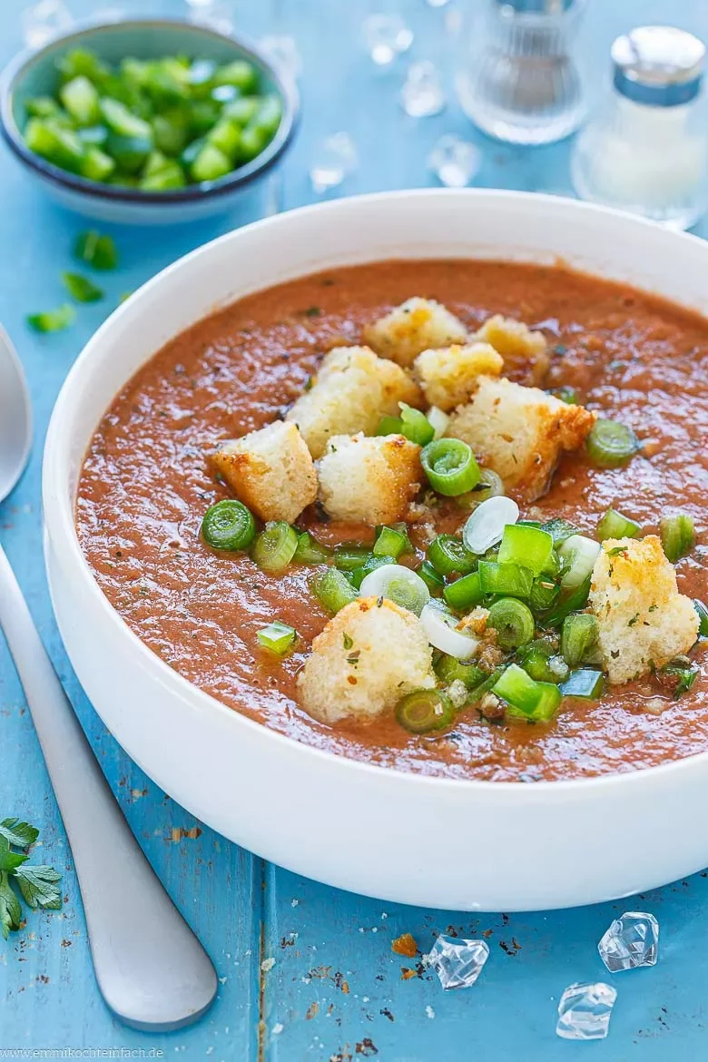 Gazpacho – kalte spanische Tomatensuppe