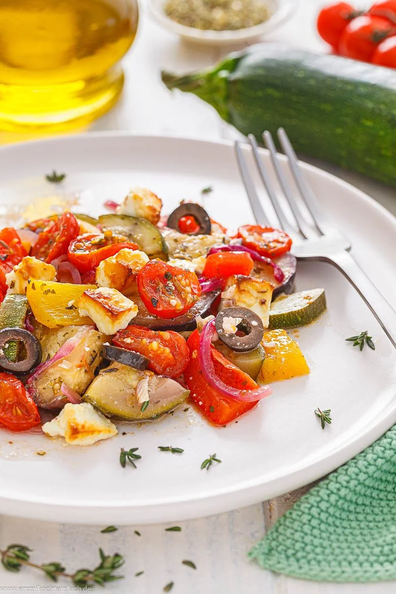 Gemüse mit Feta aus dem Ofen