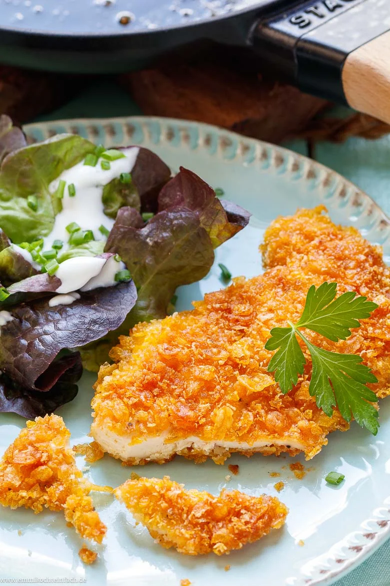 Hähnchenschnitzel mit Cornflakes-Panade