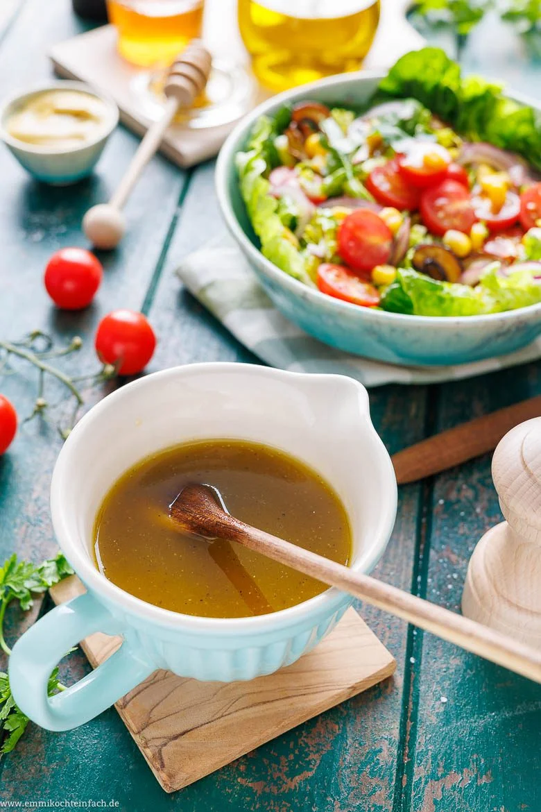 Honig-Senf-Dressing selber machen
