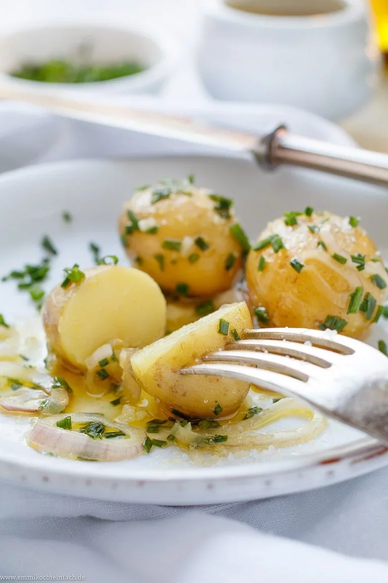 Kartoffelsalat mit Sherry Senf Dressing - www.emmikochteinfach.de