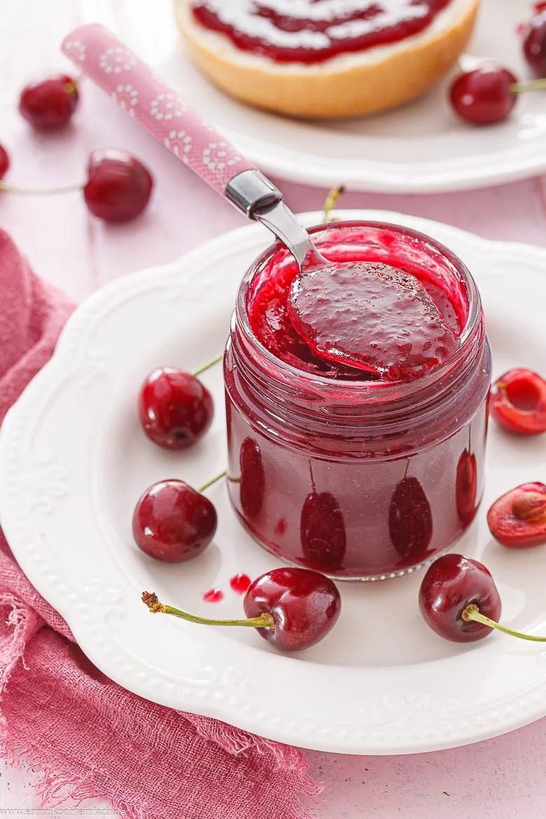 Kirschmarmelade mit Obst aus dem Garten selber machen