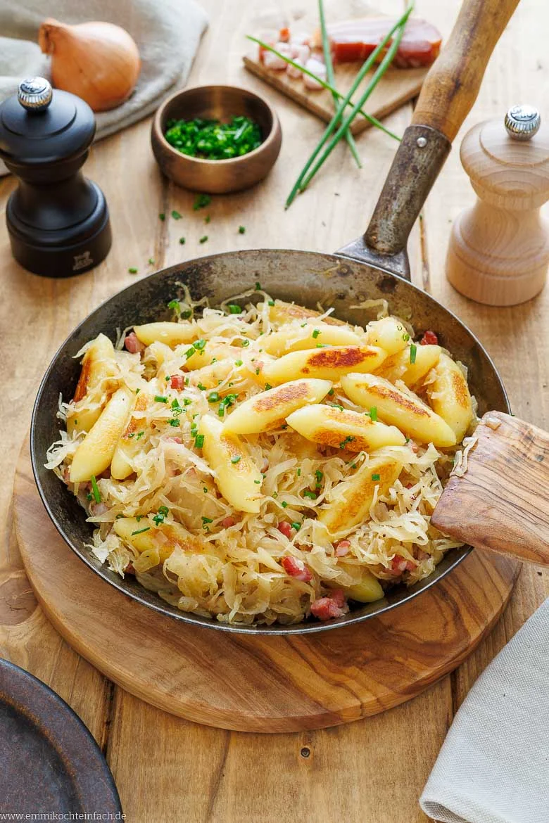 Schupfnudeln mit Sauerkraut und Speck