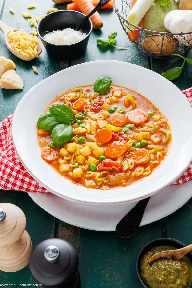 Minestrone – italienische Gemüsesuppe