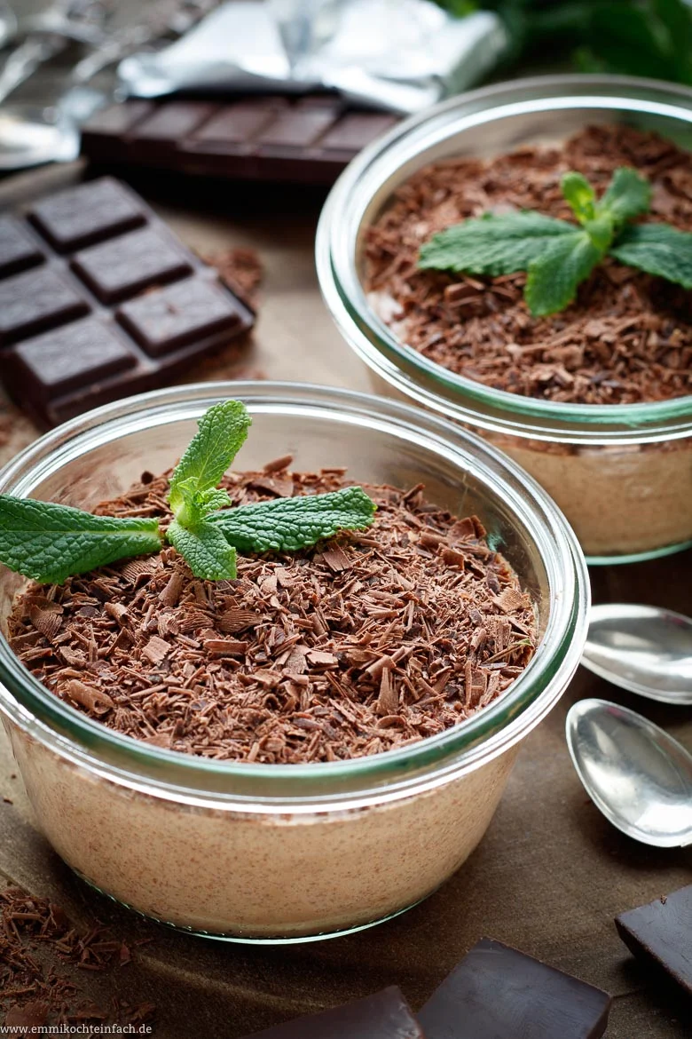 Mousse au Chocolat - www.emmikochteinfach.de