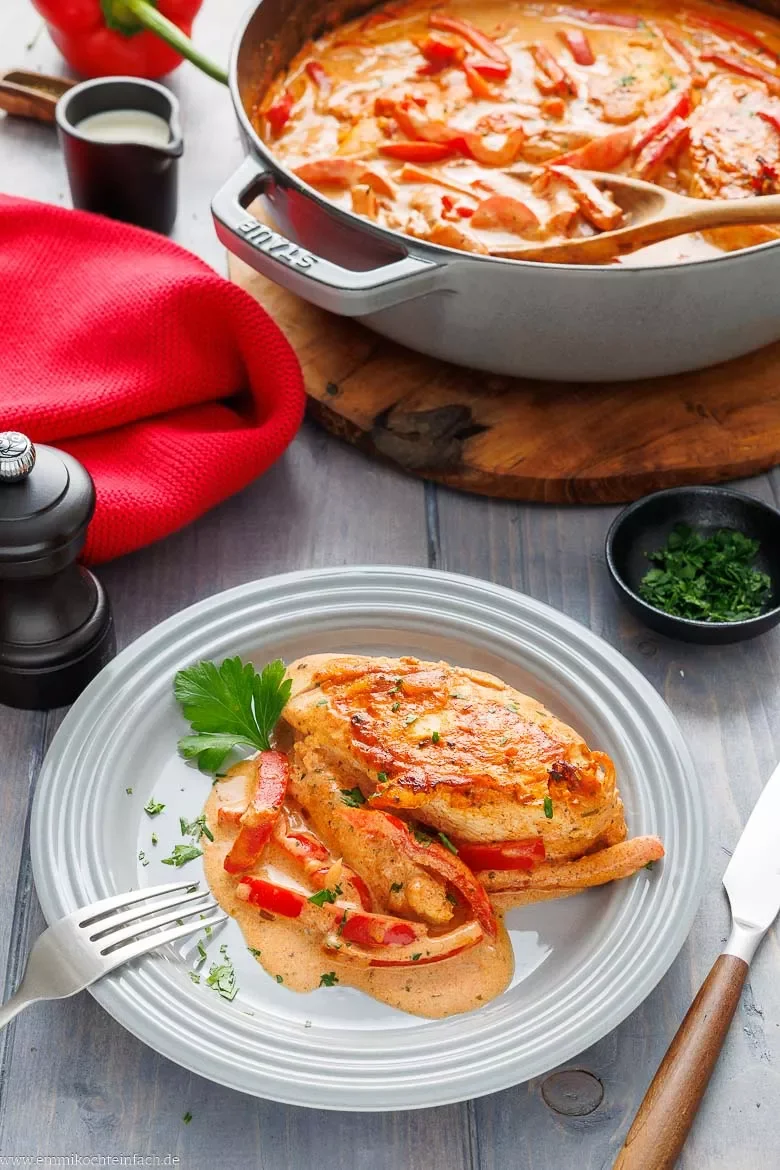 Paprika-Sahne-Hähnchen aus dem Ofen