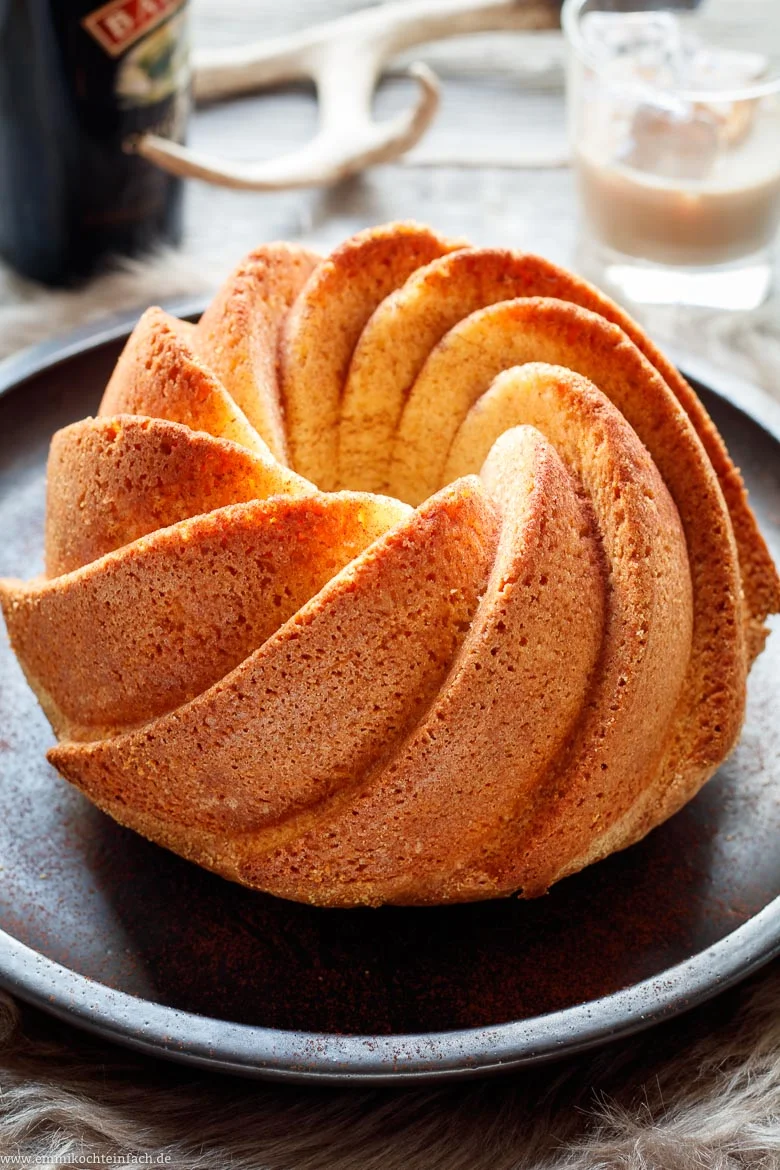 Baileys Gugelhupf – der saftige Rührkuchen