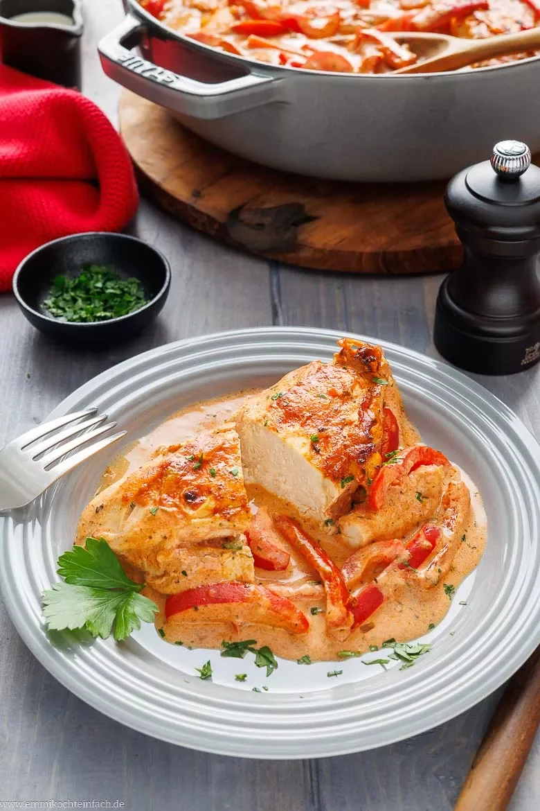 Paprika-Sahne-Hähnchen