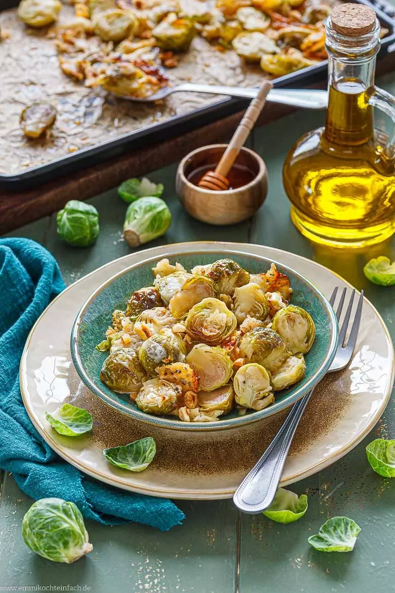 Knuspriger Rosenkohl aus dem Backofen