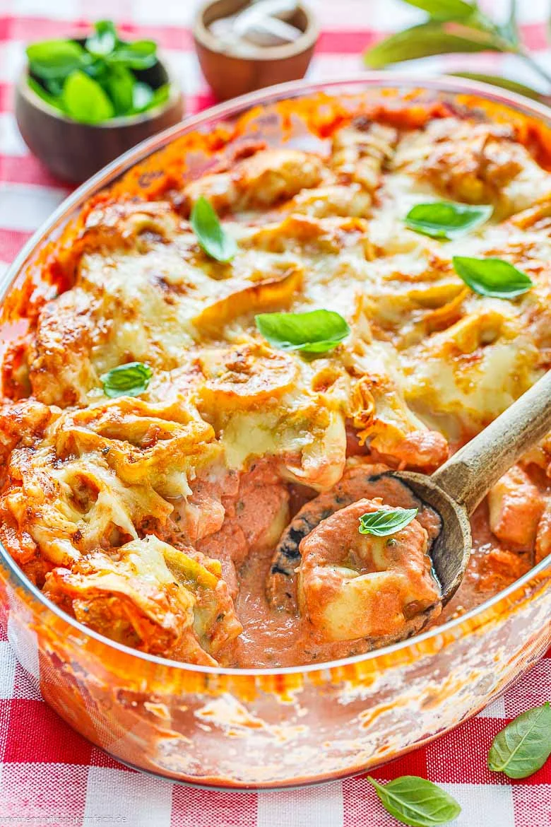 Tortellini al Forno nach italienischem Rezept