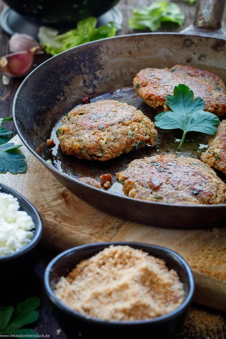 Veggie Frikkas ganz einfach gemacht - www.emmikochteinfach.de
