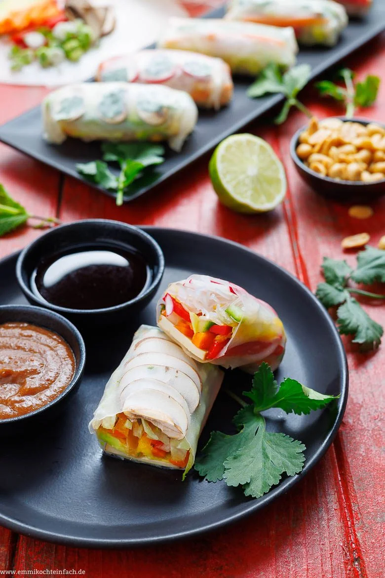 Vietnamesisches Gericht mit Reispapier