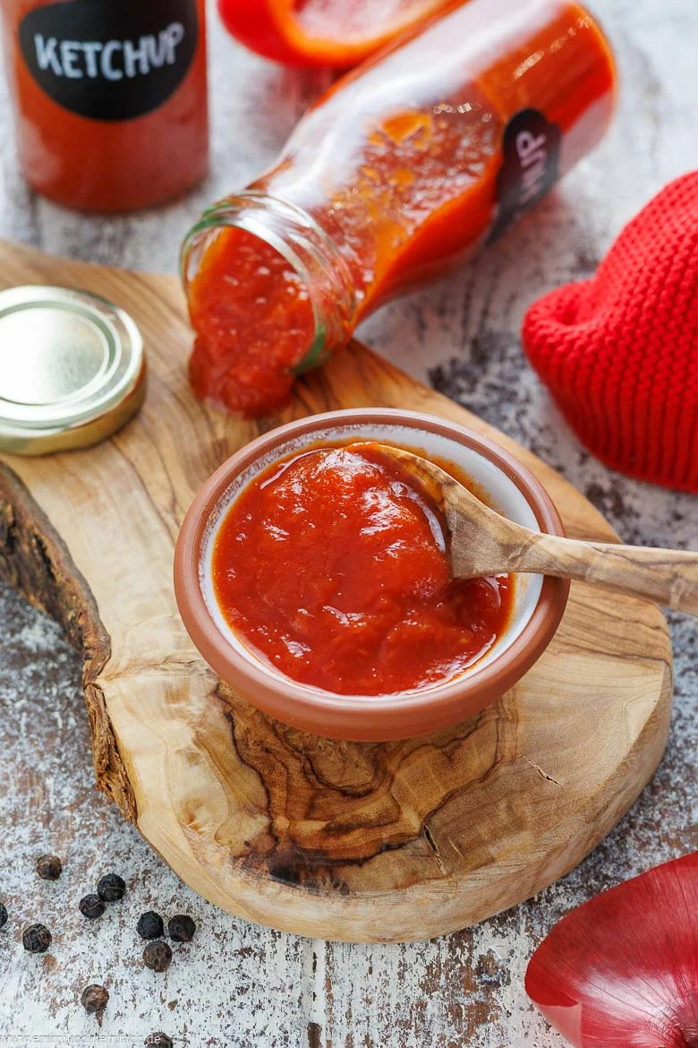 Würzig-fruchtiger Tomaten-Dip