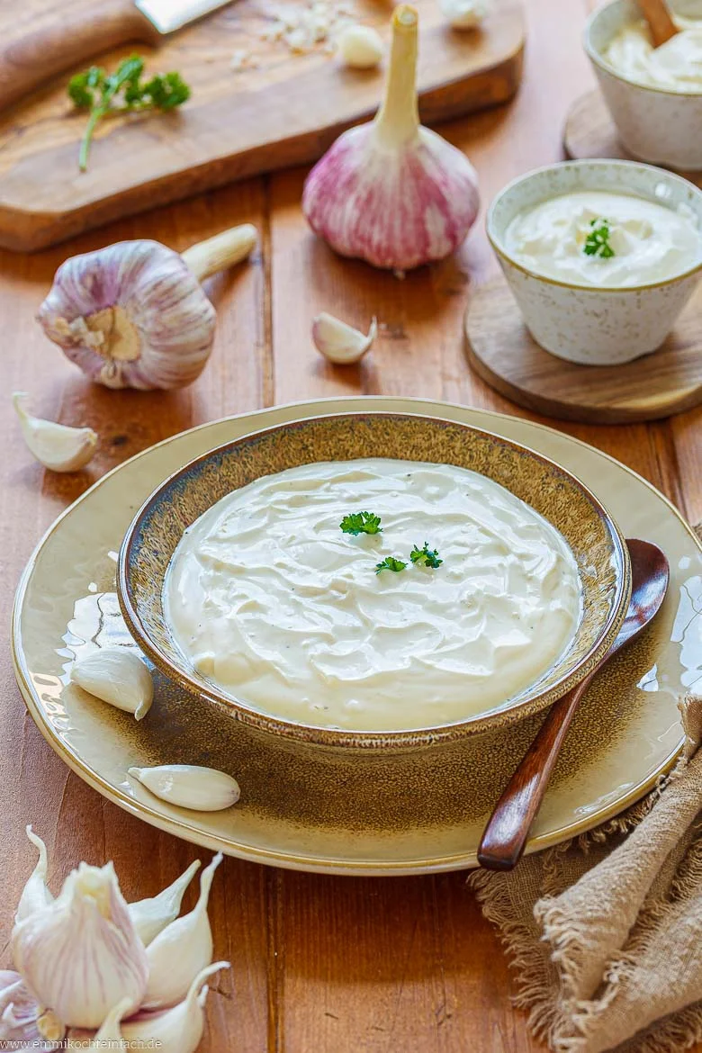 Knoblauchsoße einfach selber machen