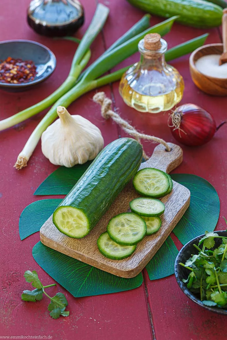 Zutaten für Asiatischen Gurkensalat