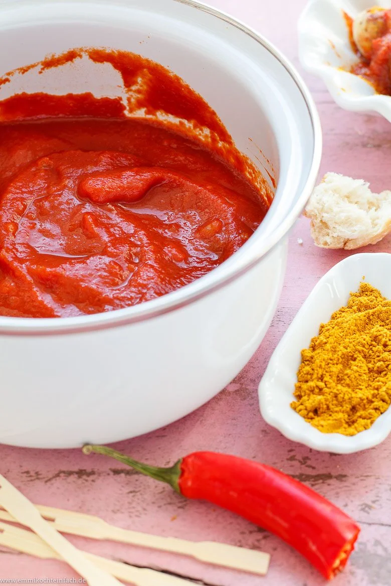 Zutaten für Currywurst-Soße
