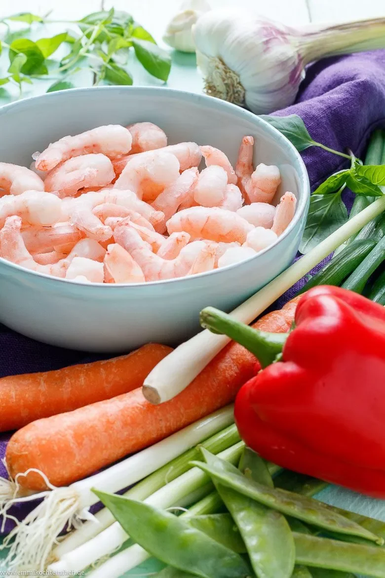 Zutaten für Rotes Thai Curry mit Garnelen